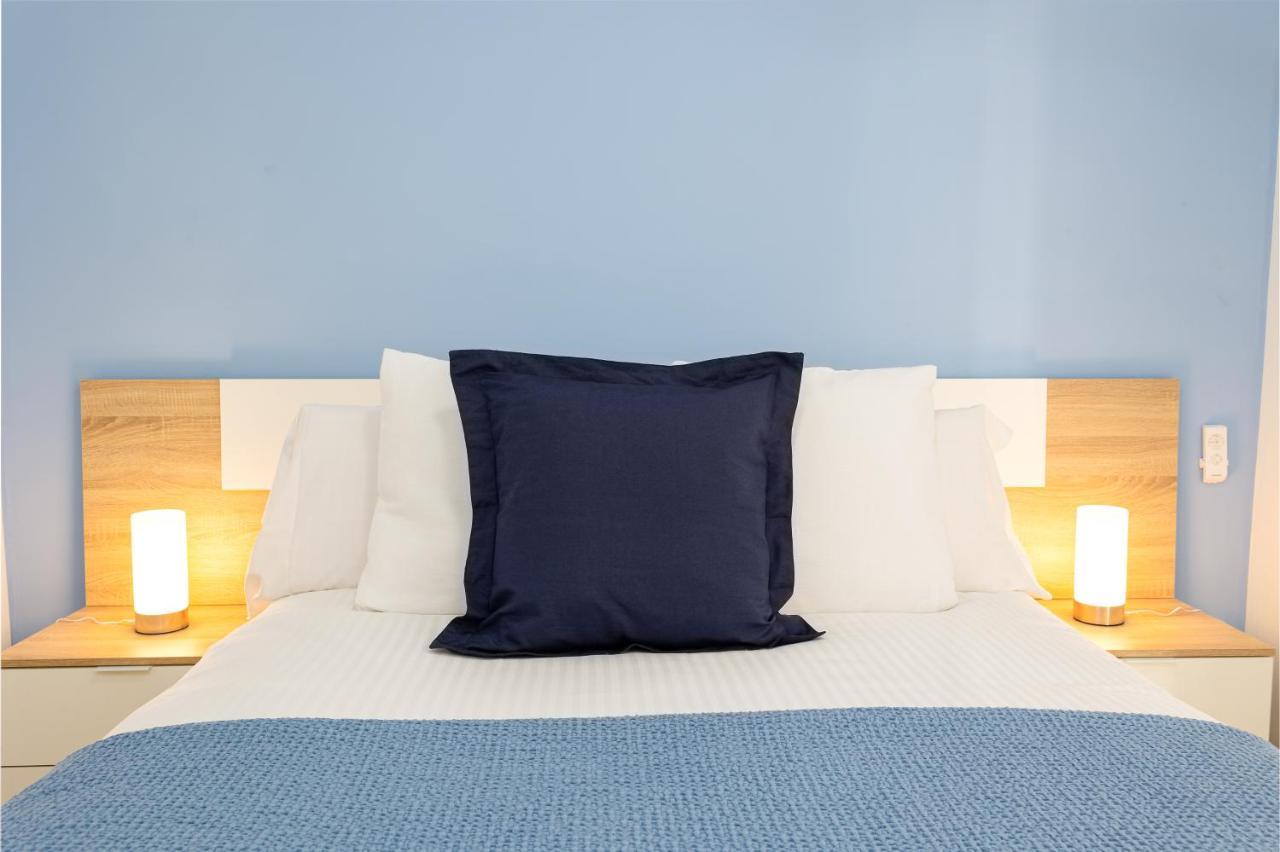 Holidays2Malaga Capuchinos French Balconies, Private Parking, Wifi & Air Con Екстериор снимка